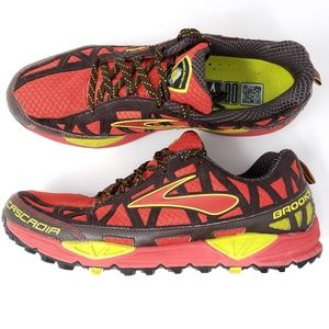 brooks cascadia 8 mens gold